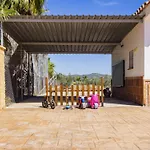 Cubo's La Vina Angulo * Alhaurín de la Torre